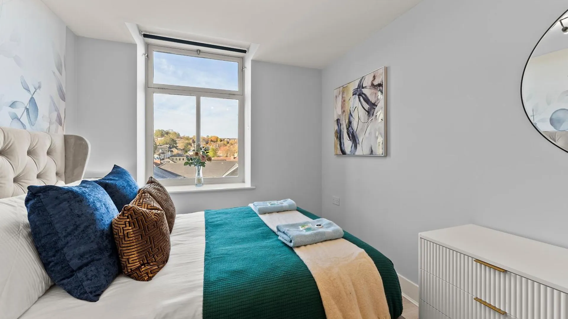 30 Percent Off! Sleek Apartment - 10 Minutes From Leeds Дьюсбери